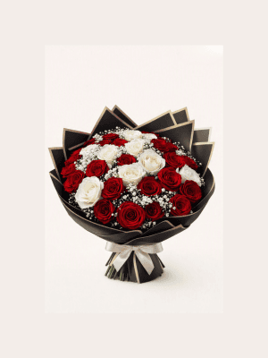 fc9 Crimson & Pearl Deluxe Rose Bouquet